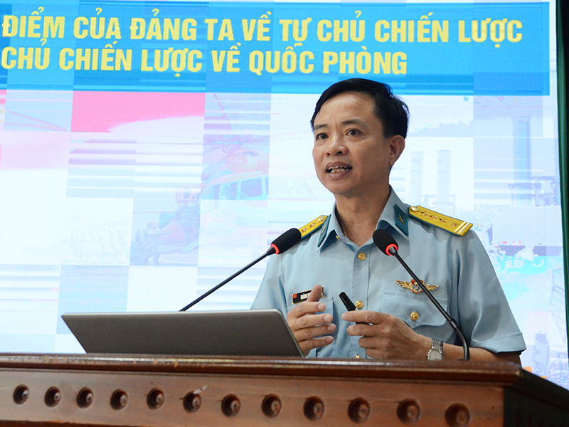 Qu&acirc;n chủng Ph&ograve;ng kh&ocirc;ng - Kh&ocirc;ng qu&acirc;n đoạt giải cao trong Hội thi b&aacute;o c&aacute;o vi&ecirc;n giỏi cấp to&agrave;n qu&acirc;n năm 2026, v&ograve;ng sơ khảo khu vực ph&iacute;a Nam