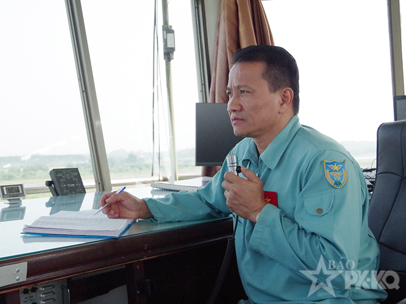 Tận t&acirc;m v&igrave; những chuyến bay an to&agrave;n