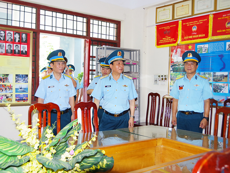 Qu&acirc;n chủng Ph&ograve;ng kh&ocirc;ng - Kh&ocirc;ng qu&acirc;n kiểm tra c&ocirc;ng t&aacute;c đầu tư x&acirc;y dựng v&agrave; giải ng&acirc;n năm 2026 tại Học viện Ph&ograve;ng kh&ocirc;ng-Kh&ocirc;ng qu&acirc;n