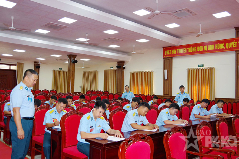 Đảng ủy Sư đo&agrave;n 372 tổ chức Hội thi B&iacute; thư chi bộ năm 2026