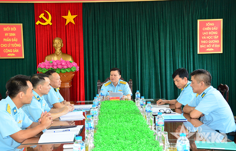 Qu&acirc;n chủng Ph&ograve;ng kh&ocirc;ng-Kh&ocirc;ng qu&acirc;n kiểm tra kết quả x&acirc;y dựng đơn vị vững mạnh to&agrave;n diện &ldquo;mẫu mực, ti&ecirc;u biểu&rdquo; năm 2026 tại Lữ đo&agrave;n 26