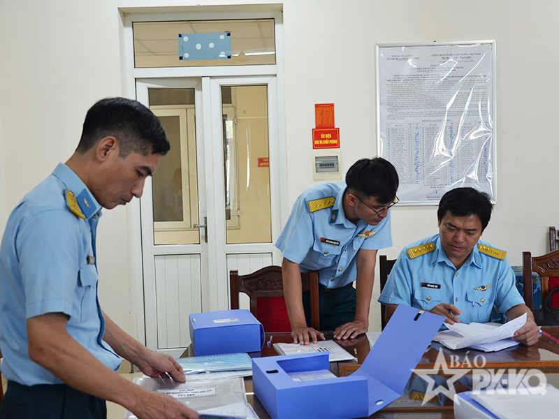 Qu&acirc;n chủng Ph&ograve;ng kh&ocirc;ng-Kh&ocirc;ng qu&acirc;n kiểm tra kết quả x&acirc;y dựng đơn vị vững mạnh to&agrave;n diện &ldquo;mẫu mực, ti&ecirc;u biểu&rdquo; năm 2026 tại Lữ đo&agrave;n 26