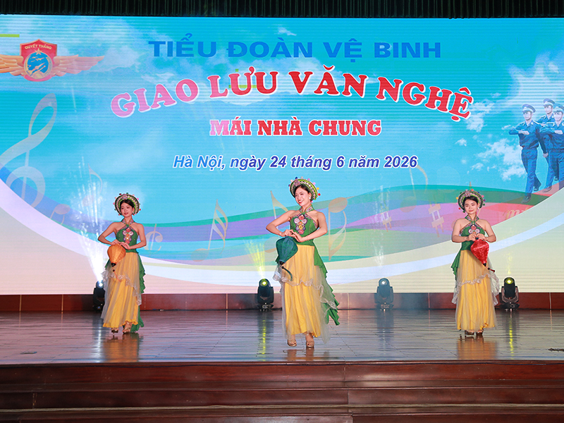 Tiểu đo&agrave;n Vệ binh, Bộ Tham mưu Qu&acirc;n chủng Ph&ograve;ng kh&ocirc;ng-Kh&ocirc;ng qu&acirc;n tổ chức Giao lưu văn nghệ &ldquo;M&aacute;i nh&agrave; chung&rdquo;