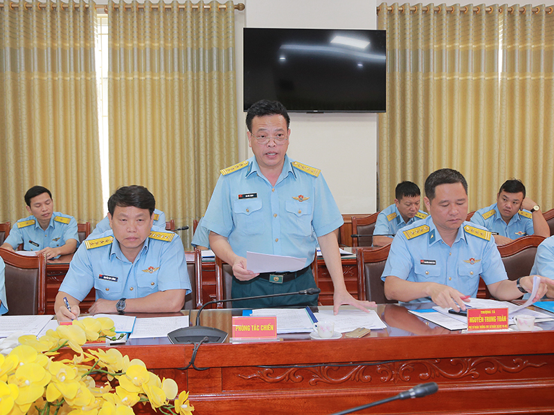 Quân chủng Phòng không-Không quân đánh giá tình hình hoạt động UAV, phương tiện bay khác xâm phạm khu vực cấm bay, khu vực hạn chế bay