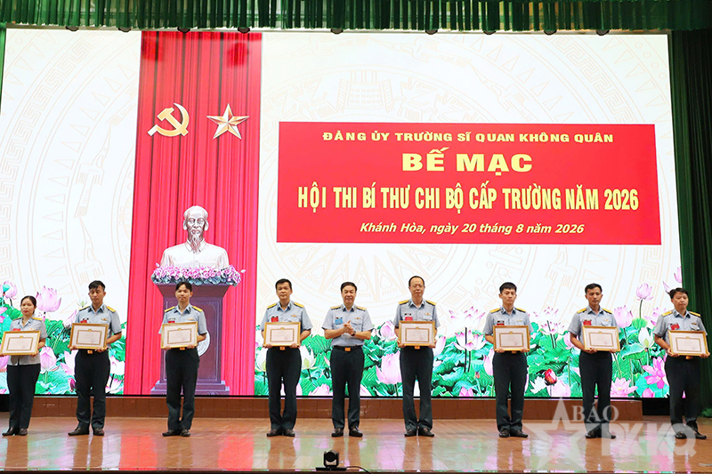 Trường Sĩ quan Kh&ocirc;ng qu&acirc;n tổ chức Hội thi B&iacute; thư chi bộ cấp Trường năm 2026