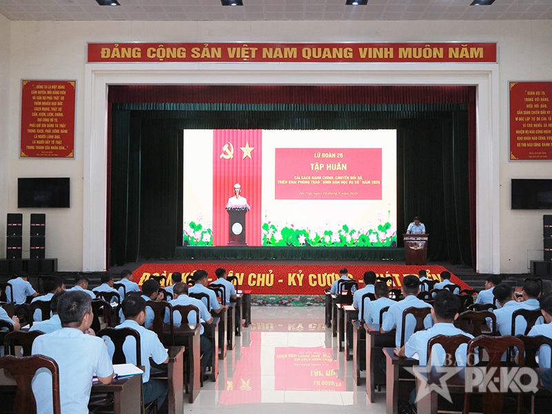 Lữ đo&agrave;n Th&ocirc;ng tin 26 tập huấn cải c&aacute;ch h&agrave;nh ch&iacute;nh, chuyển đổi số, triển khai Phong tr&agrave;o &ldquo;B&igrave;nh d&acirc;n học vụ số&rdquo; năm 2026