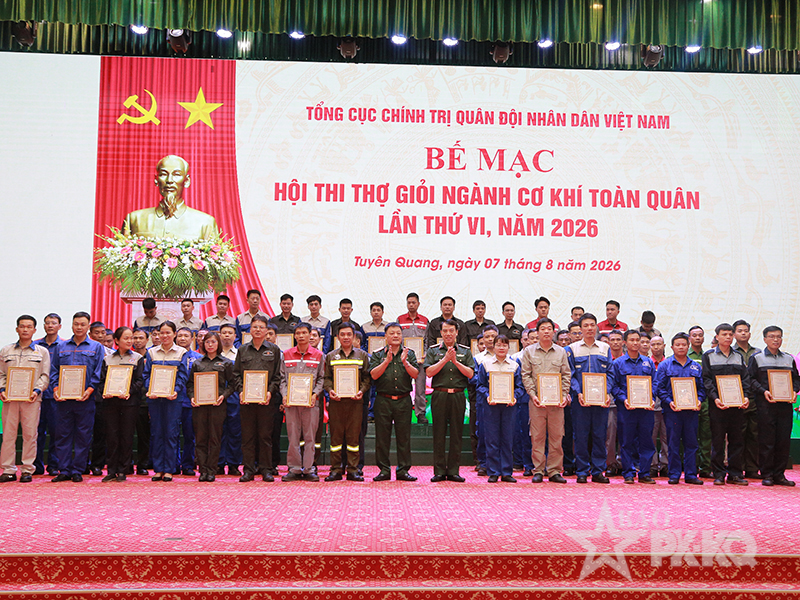 Qu&acirc;n chủng Ph&ograve;ng kh&ocirc;ng-Kh&ocirc;ng qu&acirc;n đạt giải nhất to&agrave;n đo&agrave;n v&agrave; 4 &ldquo;b&agrave;n tay v&agrave;ng&rdquo; tại Hội thi thợ giỏi ng&agrave;nh cơ kh&iacute; to&agrave;n qu&acirc;n lần thứ VI năm 2026