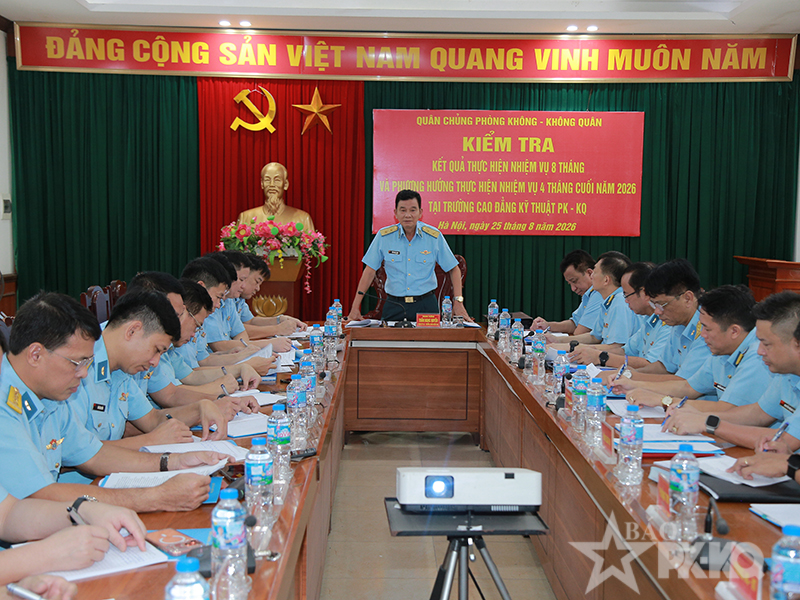 Qu&acirc;n chủng Ph&ograve;ng kh&ocirc;ng-Kh&ocirc;ng qu&acirc;n kiểm tra Trường Cao đẳng Kỹ thuật PK-KQ