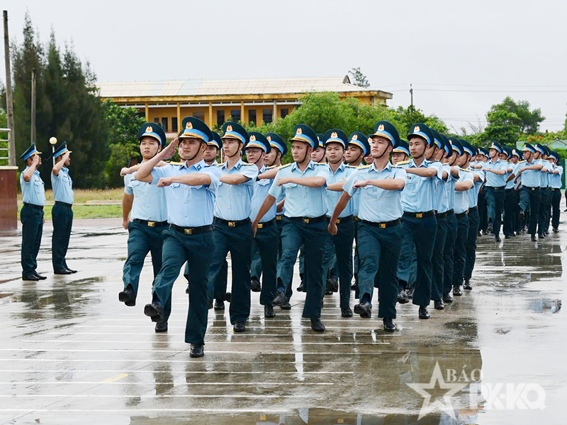 Qu&acirc;n chủng PK-KQ kiểm tra kết quả x&acirc;y dựng đơn vị vững mạnh to&agrave;n diện &ldquo;mẫu mực, ti&ecirc;u biểu&rdquo; năm 2026 tại Trung đo&agrave;n 940