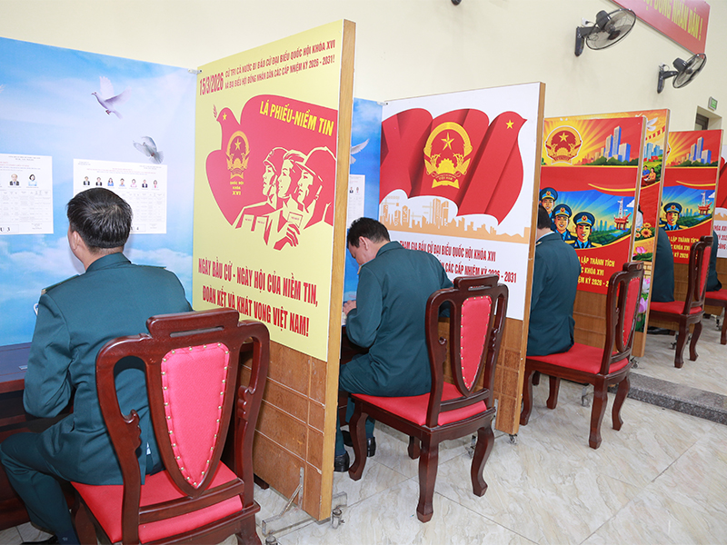 Cử tri Qu&acirc;n chủng Ph&ograve;ng kh&ocirc;ng - Kh&ocirc;ng qu&acirc;n tham gia bầu cử đại biểu Quốc hội kh&oacute;a XVI v&agrave; đại biểu Hội đồng nh&acirc;n d&acirc;n c&aacute;c cấp nhiệm kỳ 2026-2031
