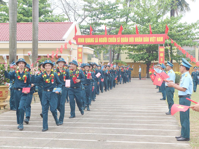 C&aacute;c đơn vị trong Qu&acirc;n chủng Ph&ograve;ng kh&ocirc;ng - Kh&ocirc;ng qu&acirc;n tiếp nhận chiến sĩ mới năm 2026