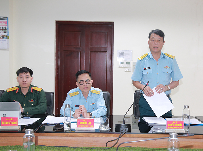 Ban Thanh ni&ecirc;n Qu&acirc;n đội khảo s&aacute;t kết quả Giải thưởng &ldquo;Tuổi trẻ s&aacute;ng tạo&rdquo; trong Qu&acirc;n đội năm 2026 tại Viện Kỹ thuật PK-KQ