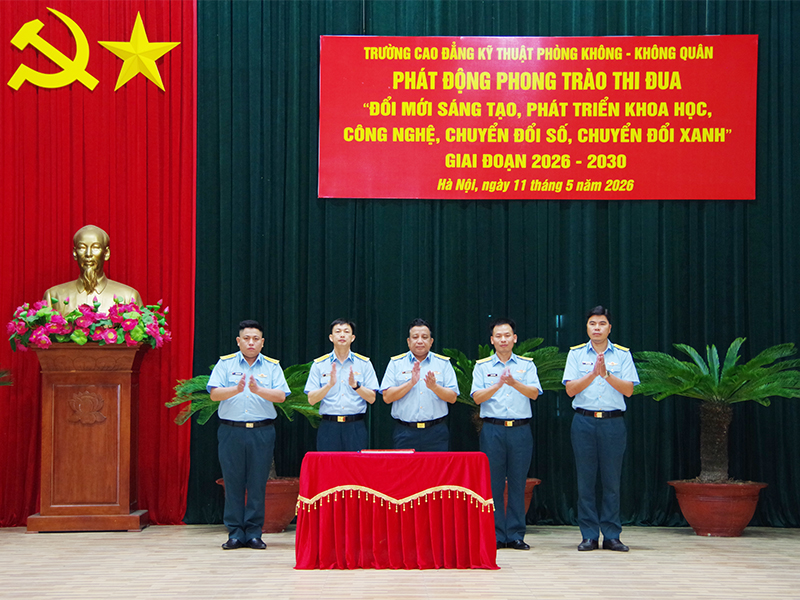 Trường Cao đẳng Kỹ thuật PK-KQ ph&aacute;t động Phong tr&agrave;o thi đua &ldquo;Đổi mới s&aacute;ng tạo, ph&aacute;t triển khoa học, c&ocirc;ng nghệ, chuyển đổi số, chuyển đổi xanh&rdquo; giai đoạn 2026-2030