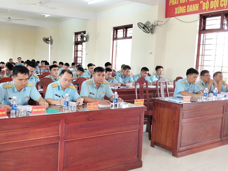 Sư đo&agrave;n 375 tổ chức tập huấn c&ocirc;ng t&aacute;c Hậu cần - Kỹ thuật năm 2026