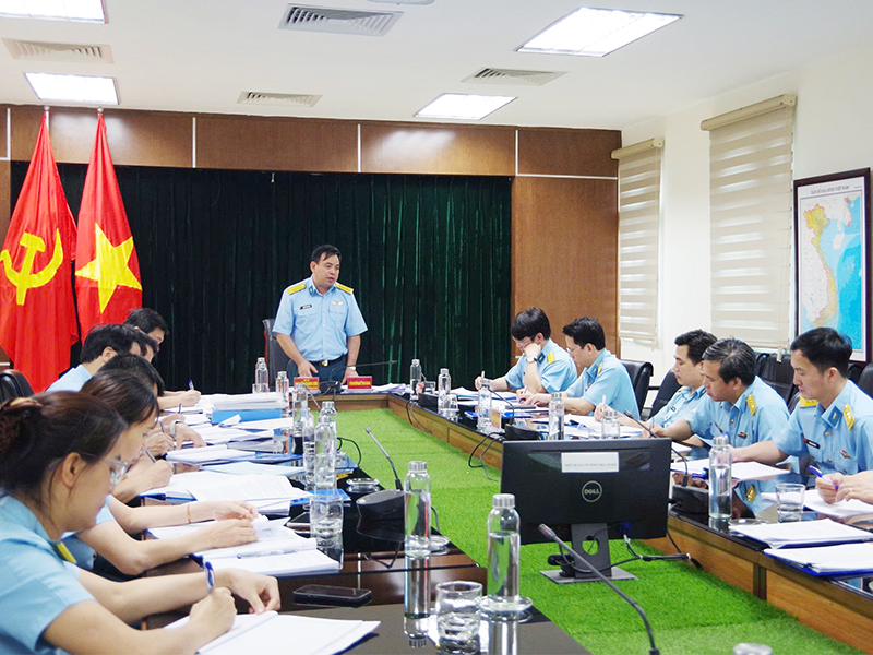Bộ Tham mưu Qu&acirc;n chủng Ph&ograve;ng kh&ocirc;ng-Kh&ocirc;ng qu&acirc;n kiểm tra c&ocirc;ng t&aacute;c khoa học qu&acirc;n sự 6 th&aacute;ng đầu năm 2026 tại Viện Kỹ thuật PK-KQ
