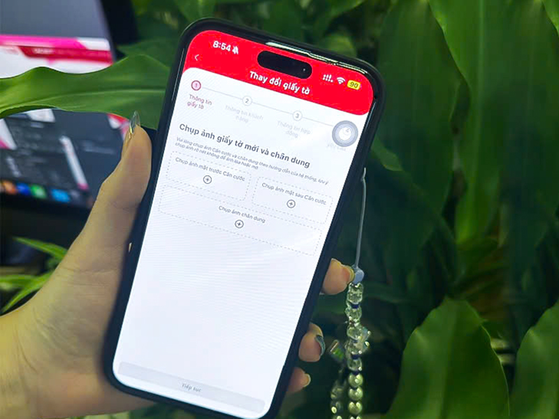 Viettel tăng cường c&ocirc;ng nghệ v&agrave; nh&acirc;n lực, hỗ trợ kh&aacute;ch h&agrave;ng x&aacute;c thực th&ocirc;ng tin thu&ecirc; bao nhanh ch&oacute;ng, thuận tiện