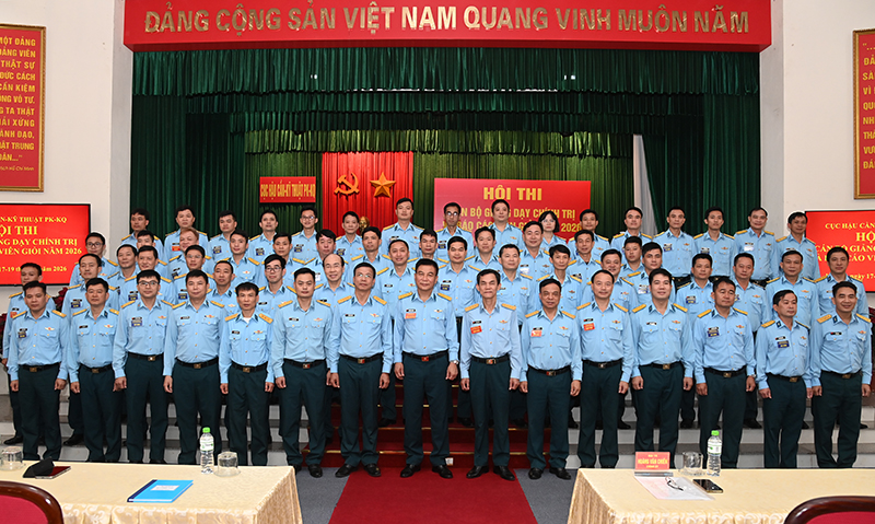 Cục Hậu cần - Kỹ thuật Qu&acirc;n chủng Ph&ograve;ng kh&ocirc;ng-Kh&ocirc;ng qu&acirc;n Khai mạc Hội thi c&aacute;n bộ giảng dạy ch&iacute;nh trị v&agrave; Hội thi B&aacute;o c&aacute;o vi&ecirc;n giỏi năm 2026