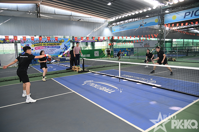 Ph&ograve;ng T&agrave;i ch&iacute;nh Qu&acirc;n chủng Ph&ograve;ng kh&ocirc;ng-Kh&ocirc;ng qu&acirc;n tổ chức giải Pickleball ch&agrave;o mừng Ng&agrave;y Phụ nữ Việt Nam 20-10