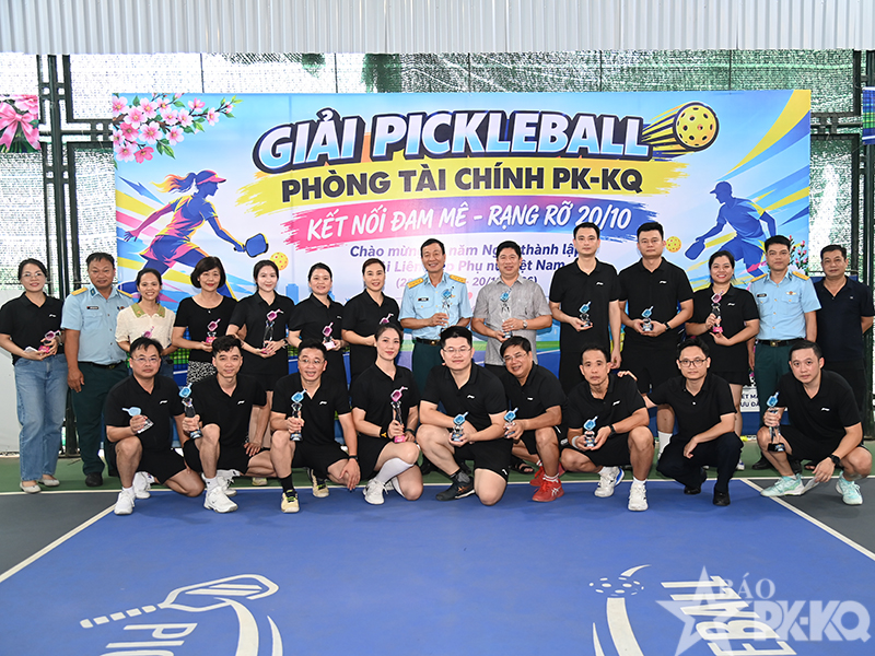 Ph&ograve;ng T&agrave;i ch&iacute;nh Qu&acirc;n chủng Ph&ograve;ng kh&ocirc;ng-Kh&ocirc;ng qu&acirc;n tổ chức giải Pickleball ch&agrave;o mừng Ng&agrave;y Phụ nữ Việt Nam 20-10