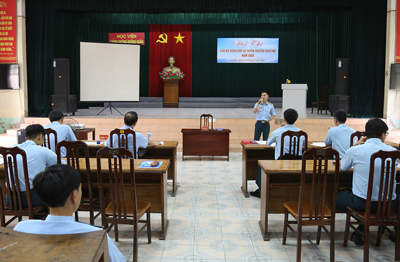 Học viện Ph&ograve;ng kh&ocirc;ng-Kh&ocirc;ng qu&acirc;n tổ chức Hội thi c&aacute;n bộ Đo&agrave;n giỏi v&agrave; tuy&ecirc;n truyền vi&ecirc;n trẻ năm 2026