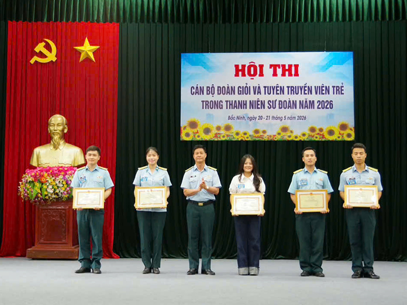 Sư đo&agrave;n 365 r&egrave;n luyện kỹ năng, nghiệp vụ cho đội ngũ c&aacute;n bộ Đo&agrave;n