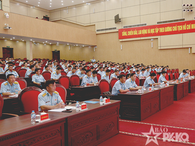 Đảng ủy Qu&acirc;n chủng Ph&ograve;ng kh&ocirc;ng-Kh&ocirc;ng qu&acirc;n tổ chức Hội nghị nghi&ecirc;n cứu, học tập, qu&aacute;n triệt v&agrave; triển khai thực hiện Nghị quyết Hội nghị lần thứ ba  Ban Chấp h&agrave;nh Trung ương Đảng kh&oacute;a XIV