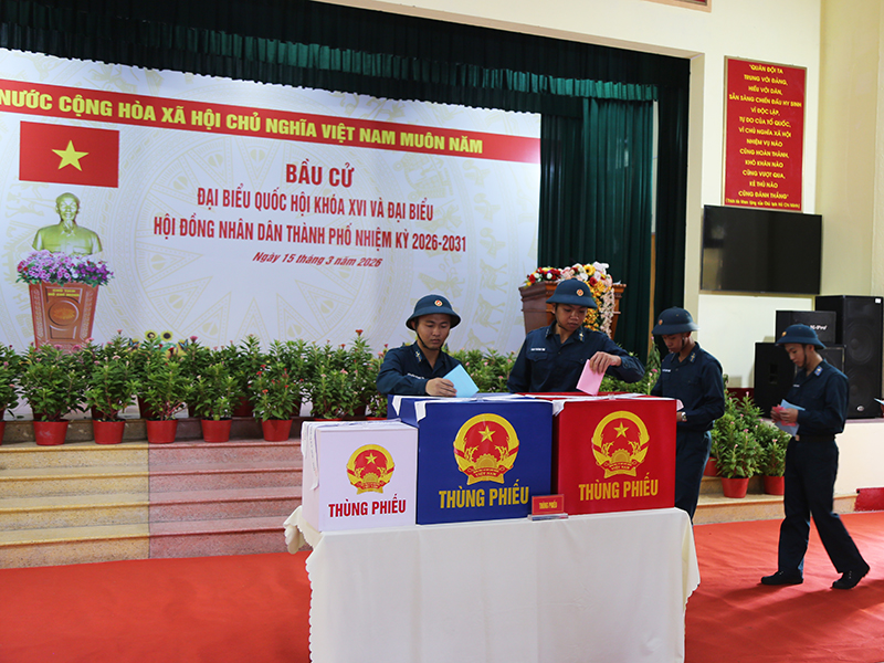 Cử tri Qu&acirc;n chủng Ph&ograve;ng kh&ocirc;ng - Kh&ocirc;ng qu&acirc;n tham gia bầu cử đại biểu Quốc hội kh&oacute;a XVI v&agrave; đại biểu Hội đồng nh&acirc;n d&acirc;n c&aacute;c cấp nhiệm kỳ 2026-2031