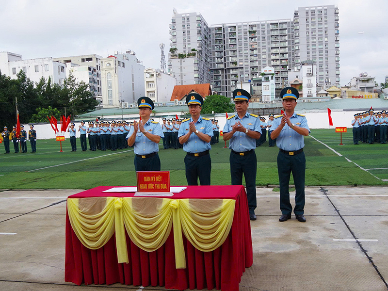C&aacute;c đơn vị Ph&ograve;ng kh&ocirc;ng - Kh&ocirc;ng qu&acirc;n ph&iacute;a Nam tổ chức Lễ ra qu&acirc;n huấn luyện năm 2026