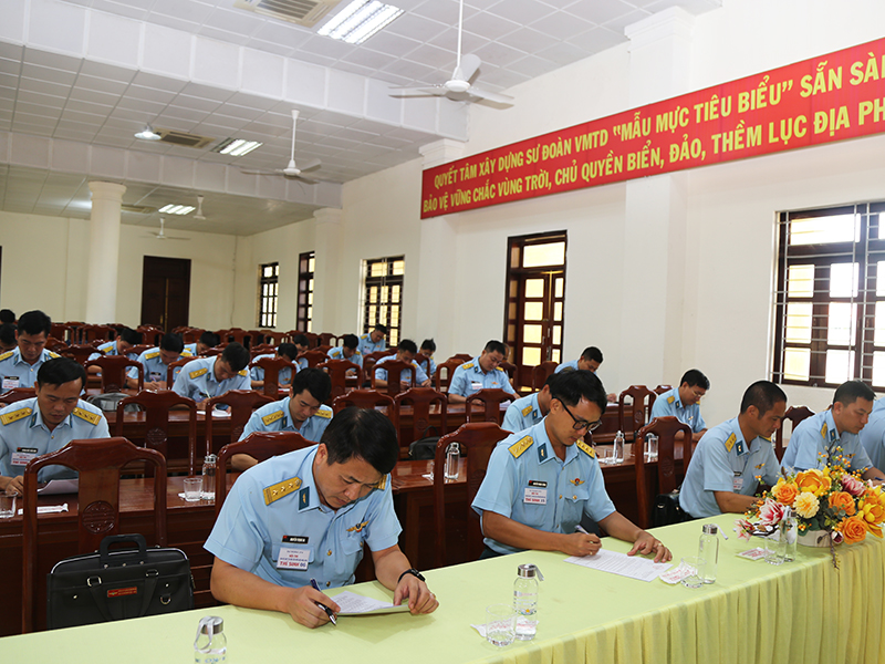 Sư đo&agrave;n 370 khai mạc Hội thi C&aacute;n bộ giảng dạy ch&iacute;nh trị v&agrave; B&aacute;o c&aacute;o vi&ecirc;n giỏi năm 2026