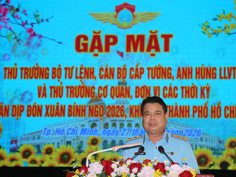 Gặp mặt Thủ trưởng Bộ Tư lệnh, c&aacute;n bộ cấp tướng, Anh h&ugrave;ng LLVTND v&agrave; c&aacute;c thế hệ c&aacute;n bộ Qu&acirc;n chủng PK-KQ c&aacute;c thời kỳ nh&acirc;n dịp đ&oacute;n xu&acirc;n B&iacute;nh Ngọ 2026, khu vực TP Hồ Ch&iacute; Minh