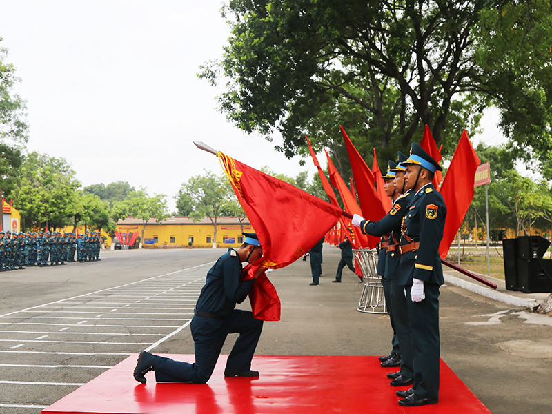 Các đơn vị trong Quân chủng Phòng không-Không quân tổ chức Lễ tuyên thệ chiến sĩ mới năm 2026