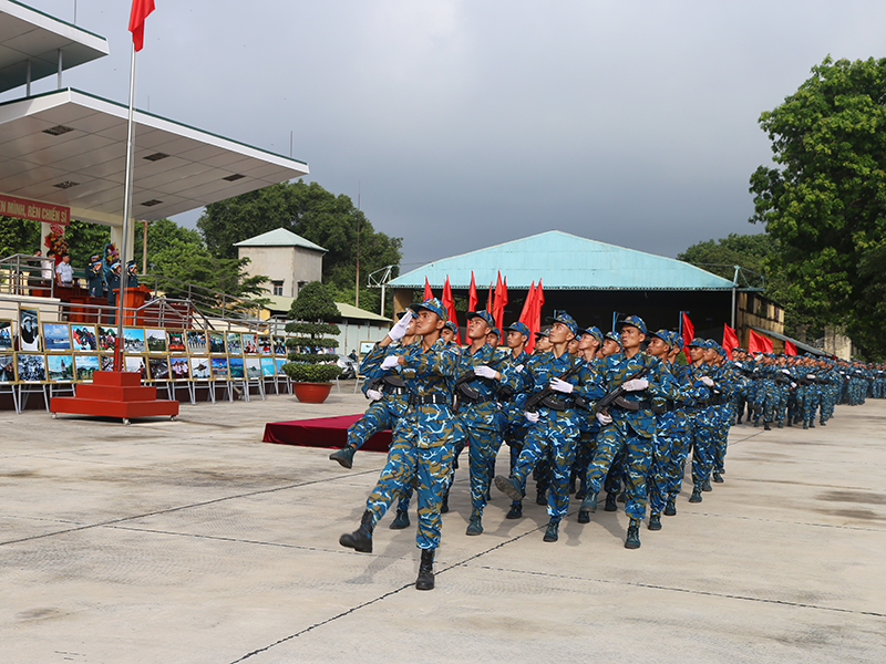 Các đơn vị trong Quân chủng Phòng không-Không quân tổ chức Lễ tuyên thệ chiến sĩ mới năm 2026