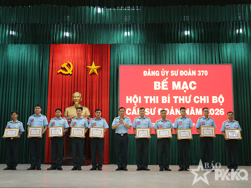 Đảng ủy Sư đo&agrave;n 370 tổ chức Hội thi B&iacute; thư chi bộ năm 2026
