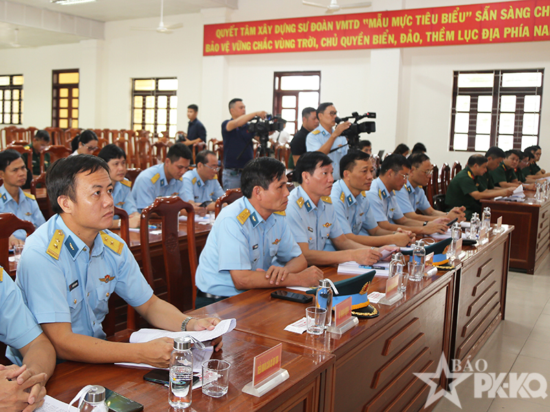 Ban Chỉ đạo 515 TP Hồ Ch&iacute; Minh phối hợp Qu&acirc;n chủng Ph&ograve;ng kh&ocirc;ng - Kh&ocirc;ng qu&acirc;n triển khai kế hoạch vận chuyển, b&agrave;n giao mẫu h&agrave;i cốt liệt sĩ phục vụ gi&aacute;m định AND
