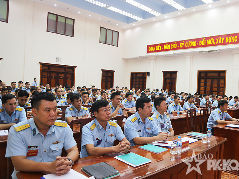 Sư đoàn 367 khai mạc Hội thi cán bộ Trung đoàn và Phó tham mưu trưởng Trung đoàn giỏi năm 2026