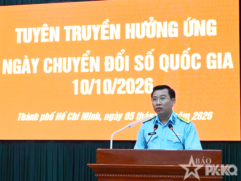 Sư đo&agrave;n 367 tổ chức tuy&ecirc;n truyền hưởng ứng ng&agrave;y chuyển đổi số quốc gia