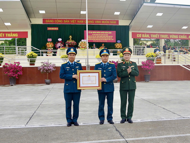 Lữ đo&agrave;n Kh&ocirc;ng qu&acirc;n 918, Qu&acirc;n chủng PK-KQ tổ chức Lễ ra qu&acirc;n huấn luyện năm 2026.