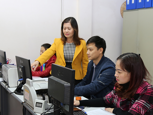 Nữ cán bộ năng động, tận tâm với nghề, tận tụy với công việc