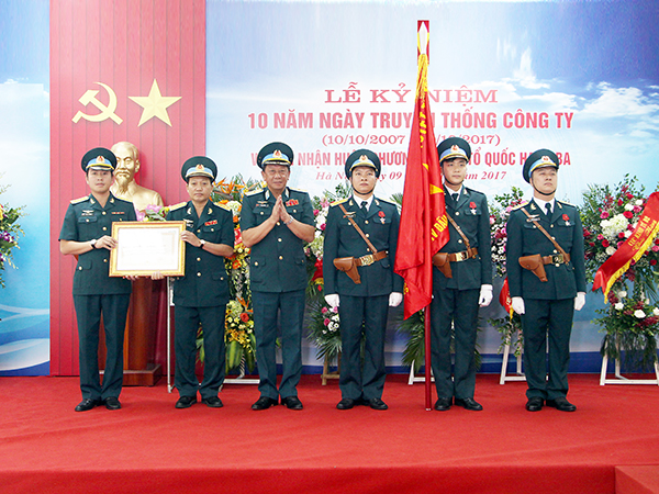 Công ty TNHH MTV Đầu tư và Xây lắp ACC kỷ niệm 10 năm ngày truyền thống và đón nhận Huân chương bảo vệ Tổ quốc hạng Ba