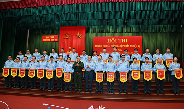 Quân chủng Phòng không-Không quân tổ chức Hội thi Trưởng Ban Tài chính, kế toán giỏi và tập huấn nghiệp vụ năm 2017