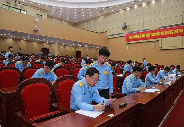 Quân chủng Phòng không-Không quân tổ chức Hội thi Trưởng Ban Tài chính, kế toán giỏi và tập huấn nghiệp vụ năm 2017