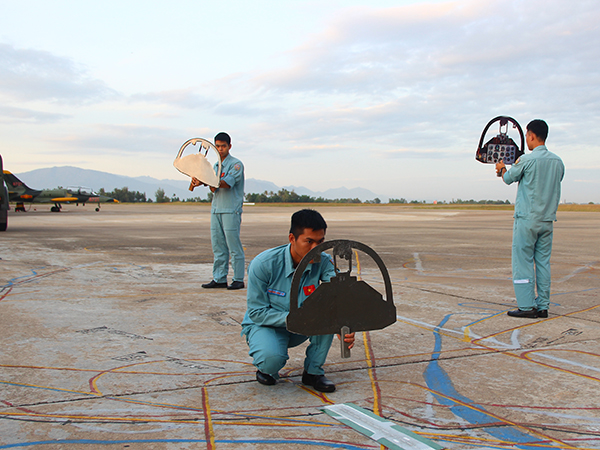 Viết tiếp giấc mơ chinh phục bầu trời
