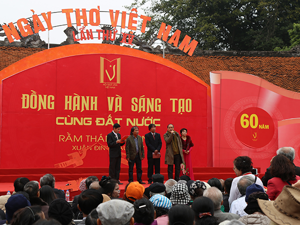 Ngày Thơ Việt Nam 2017: Độc đáo và ấn tượng