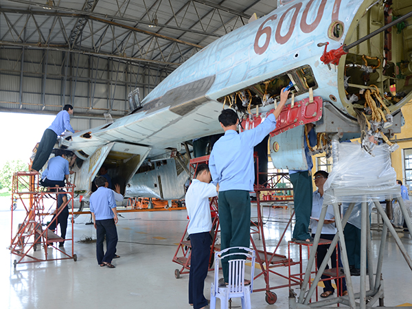 Phân xưởng 6 (Nhà máy A32) khắc phục khó khăn, làm chủ khoa học, công nghệ
