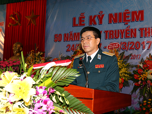 Trường Trung cấp Kỹ thuật PK-KQ kỷ niệm 50 năm ngày truyền thống