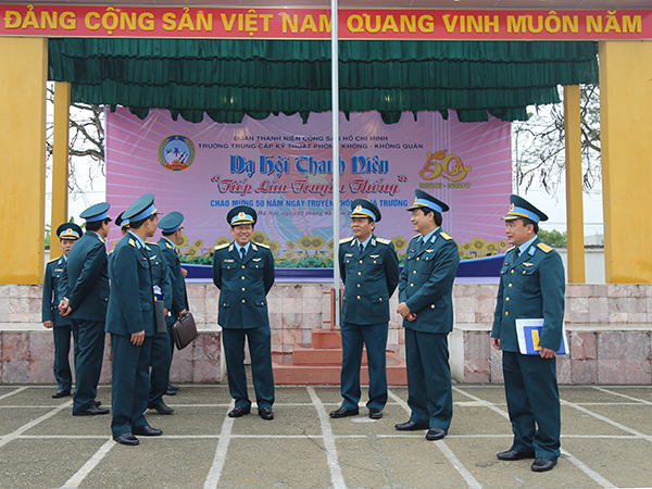 Quân chủng kiểm tra công tác chuẩn bị kỷ niệm 50 năm ngày truyền thống của Trường Trung cấp Kỹ thuật PK-KQ
