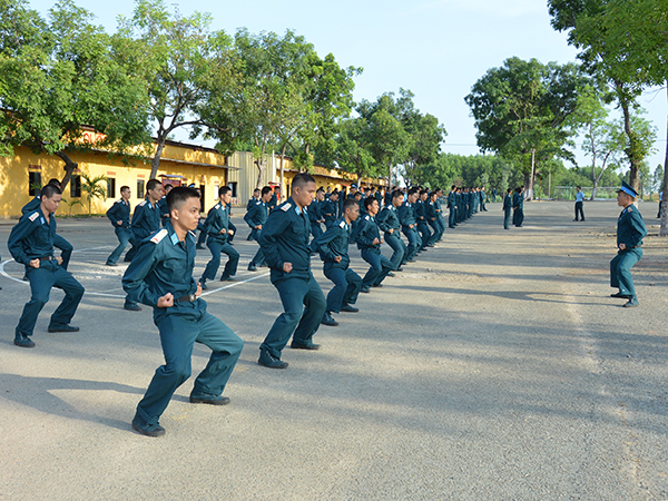 Sư đoàn 367 chú trọng xây dựng đội ngũ cán bộ khung huấn luyện chiến sĩ mới