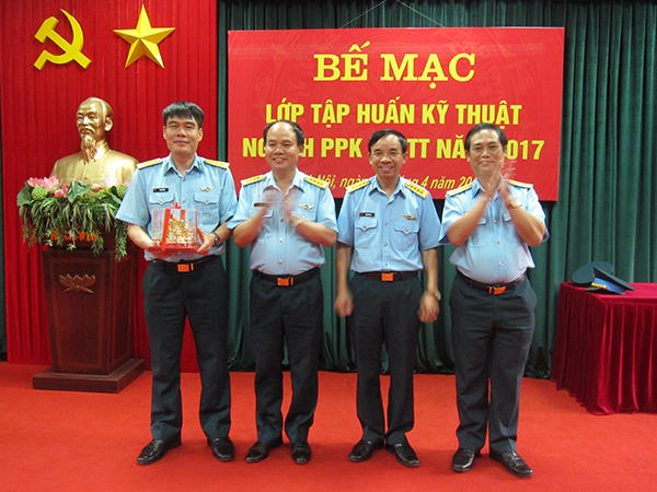 Cục Kỹ thuật tổ chức Hội nghị ngành Kỹ thuật Pháo phòng không-Tên lửa tầm thấp