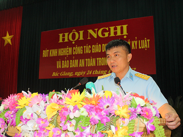 Sư đoàn 365 tổ chức Hội nghị rút kinh nghiệm công tác giáo dục, quản lý kỷ luật và bảo đảm an toàn