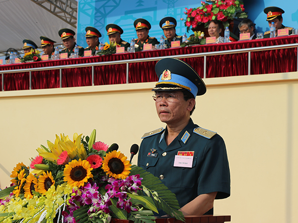 Mít tinh hưởng ứng 